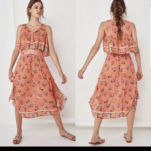 Spell & The Gypsy Collective Dresses & Skirts - Spell and the Gypsy Posy Crop Top n Tie Skirt set Spell & The Gypsy Collective Dresses & Skirts - Spell and the Gypsy Posy Crop Top n Tie Skirt set
